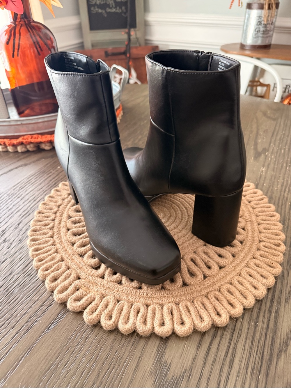 Worthington Women’s Gio Block Heel Booties Sz 9.5